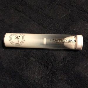 It- skin perfecting brush